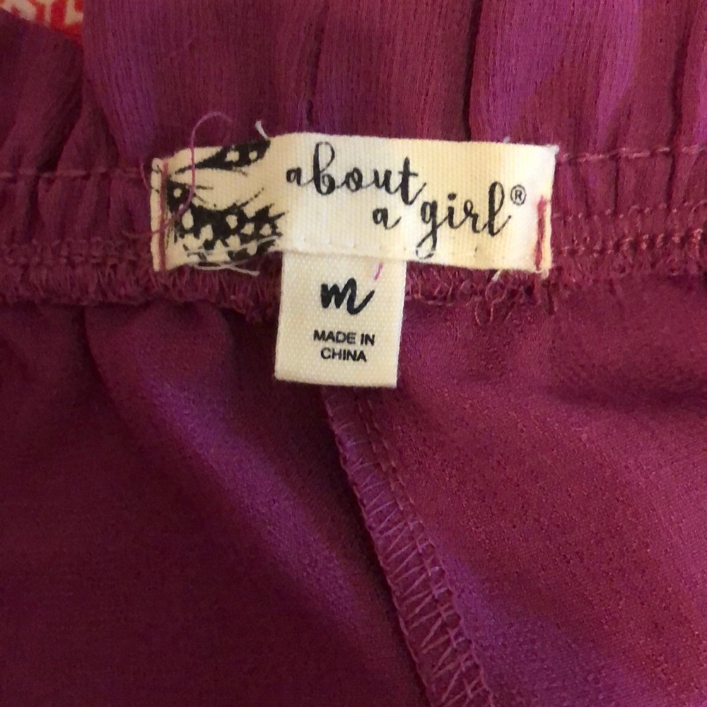 Size medium flowy shorts